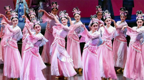 2025年新版《絲路花雨》亮相蘭州